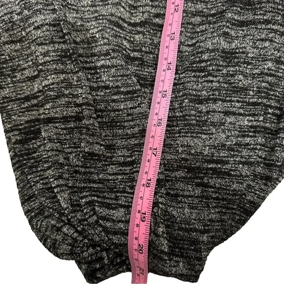 T by ALEXANDER WANG knit black and white mini skirt in size medium - Picture 5 of 5